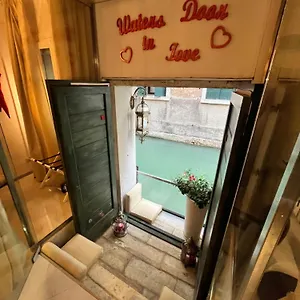 Appartement Luxury Watersdoor, Venetië