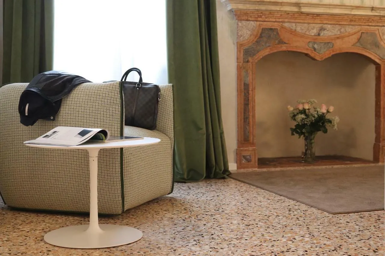 Palazzo Vendramin Costa Apartment Venice