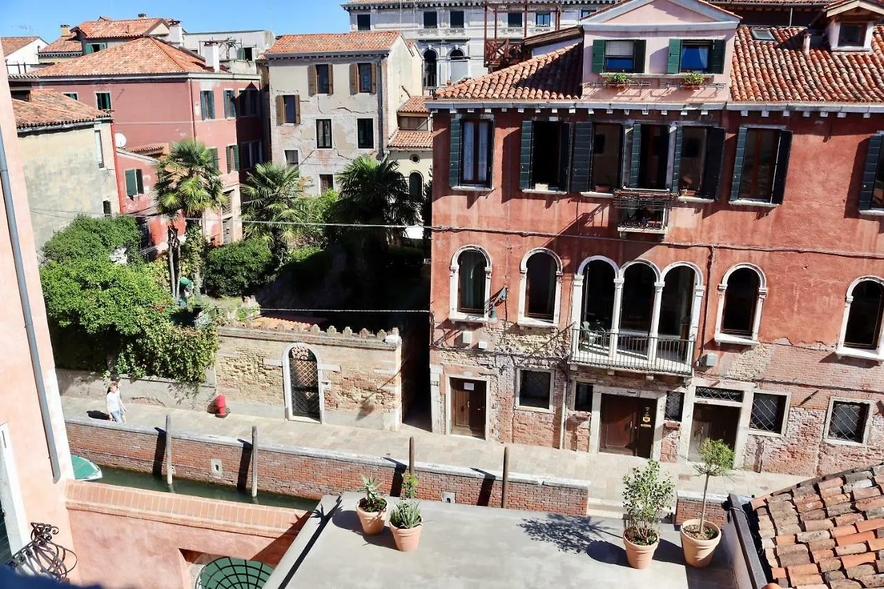 Palazzo Vendramin Costa Apartment Venice Italy