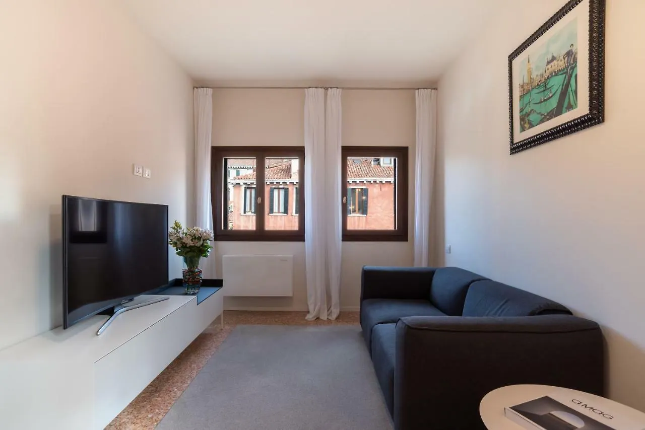 Palazzo Vendramin Costa Apartment Venice