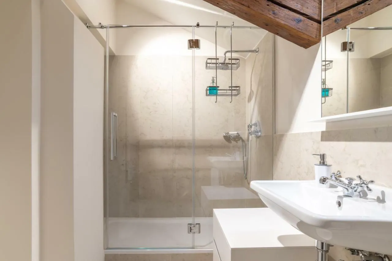 Palazzo Vendramin Costa Apartment Venice 0*,  Italy