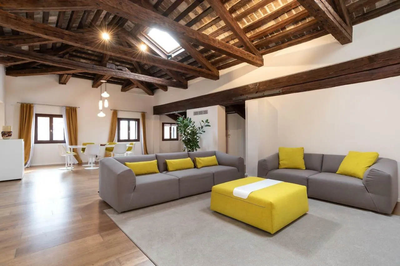 Palazzo Vendramin Costa Apartment Venice Italy
