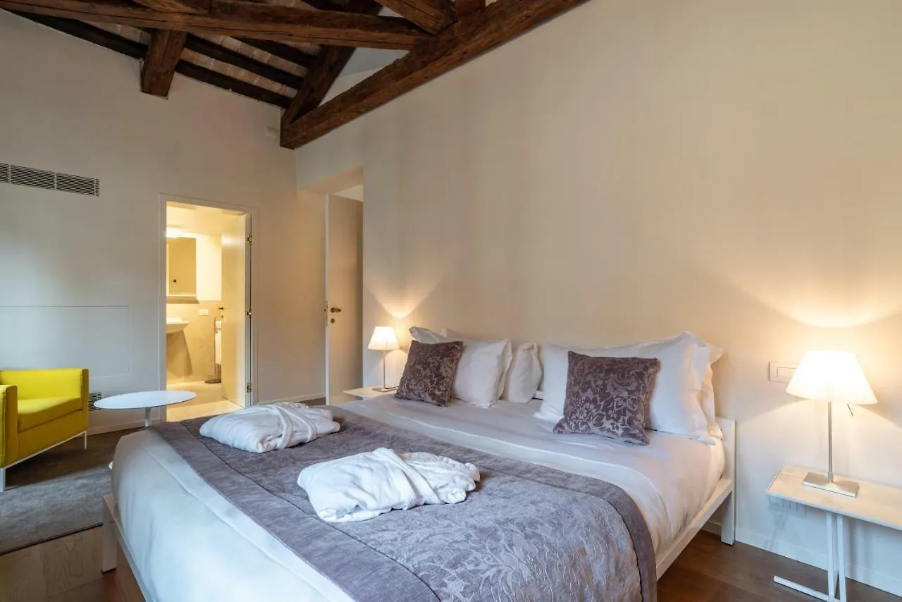 Palazzo Vendramin Costa Apartment Venice
