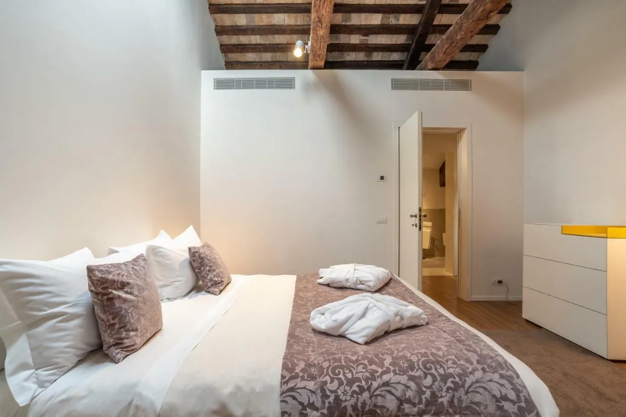 Palazzo Vendramin Costa Apartment Venice Italy