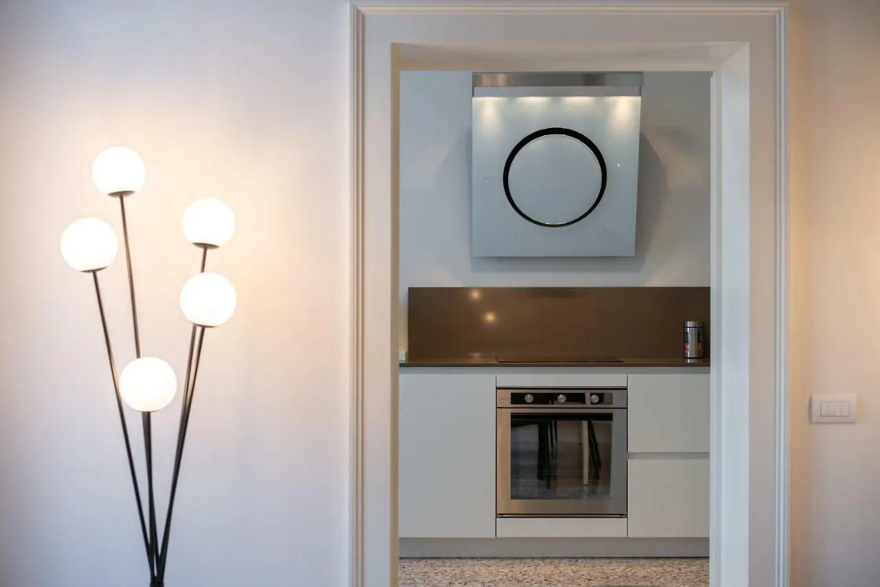 Palazzo Vendramin Costa Apartment Venice