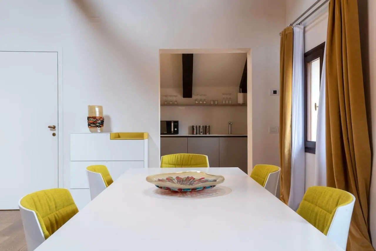 Palazzo Vendramin Costa Apartment Venice