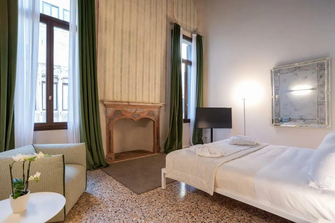 Palazzo Vendramin Costa Apartment Venice Italy
